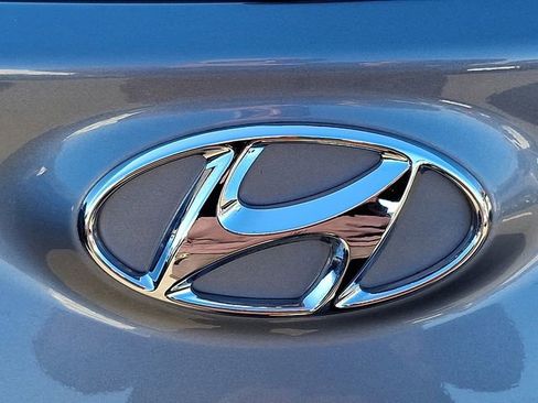 Used 2019 Hyundai Kona SEL image 29