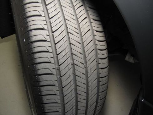 Certified 2024 Honda HR-V Sport image 25