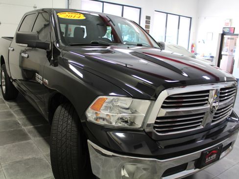 Used 2014 RAM 1500 Big Horn image 3