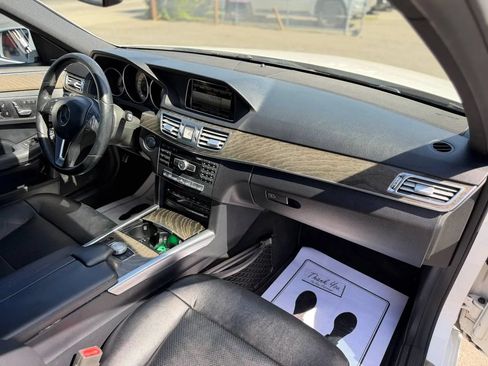 Used 2014 Mercedes-Benz E 350 Sedan image 39