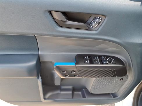 Used 2025 Ford Maverick Lobo image 10