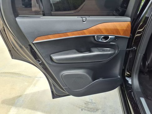 Used 2018 Volvo XC90 T6 Inscription w/ Convenience Package AWD/4WD image 17