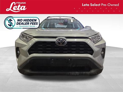 Used 2019 Toyota RAV4 XLE Premium FWD image 9