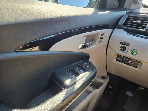 Used 2019 Honda Pilot Touring image 31