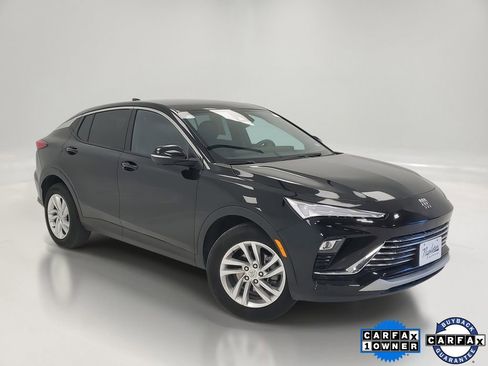 Used 2025 Buick Envista Preferred image 1