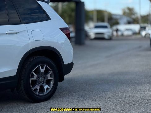 Used 2022 Honda Passport TrailSport image 5