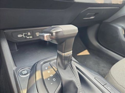 Used 2025 Kia K4 FWD image 11