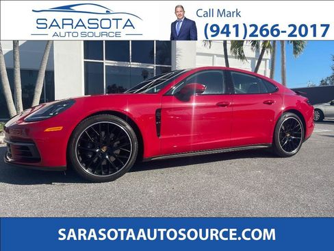 Used 2020 Porsche Panamera 4S image 29