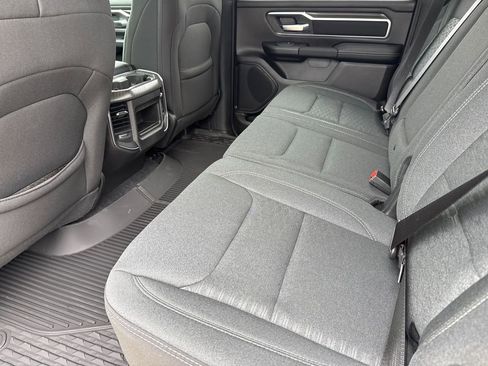 New 2026 RAM 1500 4x4 Crew Cab image 17