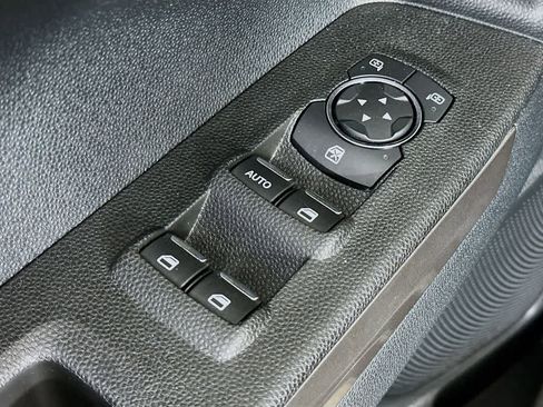 Certified 2022 Ford EcoSport SE w/ SE Convenience Package image 28