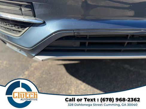 Used 2018 Volvo XC90 T6 Momentum w/ Convenience Package image 17