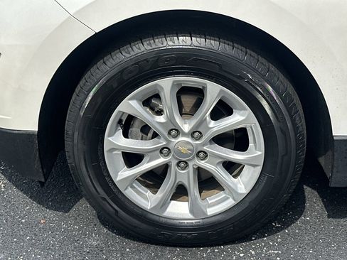 Used 2018 Chevrolet Equinox LT FWD image 13