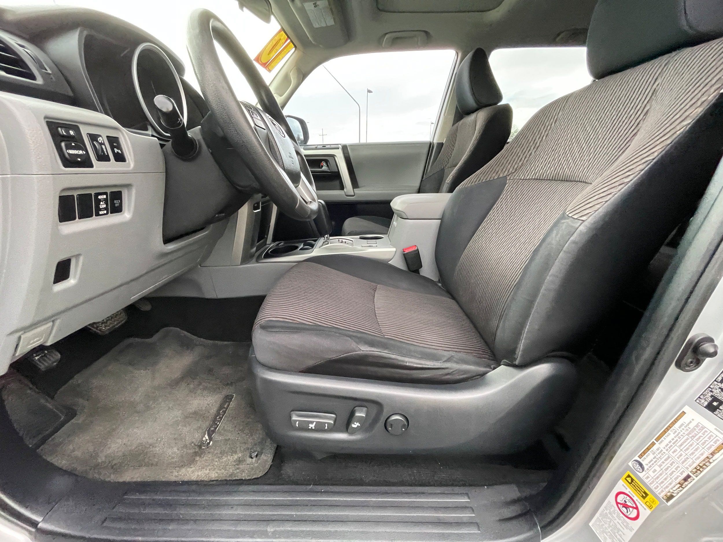 Used 2010 Toyota 4Runner SR5 RWD image 15