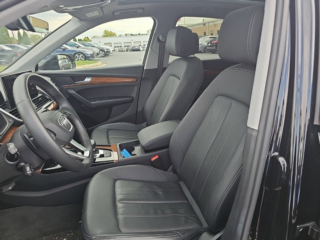 Used 2023 Audi Q5 2.0T Premium AWD/4WD image 3