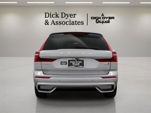 New 2026 Volvo XC60 B5 Plus w/ Protection Package Premier image 3