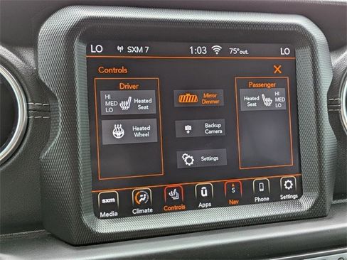 Used 2019 Jeep Wrangler Unlimited Sahara image 22