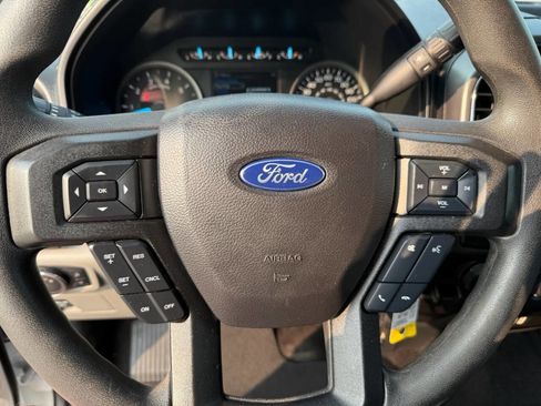 Used 2019 Ford F150 XLT w/ Trailer Tow Package image 14