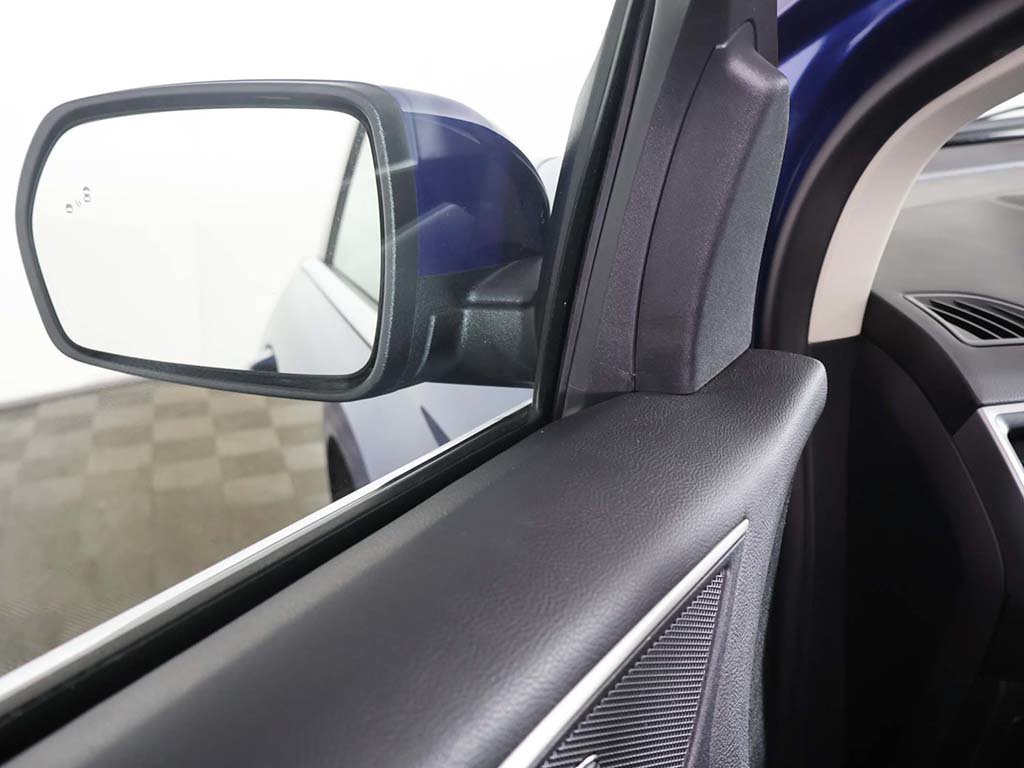 Used 2023 Ford Edge SEL w/ Convenience Package AWD/4WD image 32