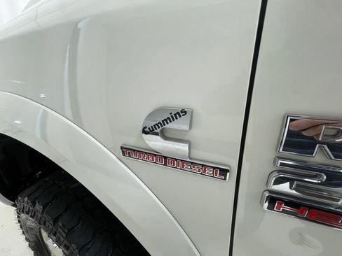 Used 2018 RAM 2500 Laramie w/ Snow Chief Group AWD/4WD image 12