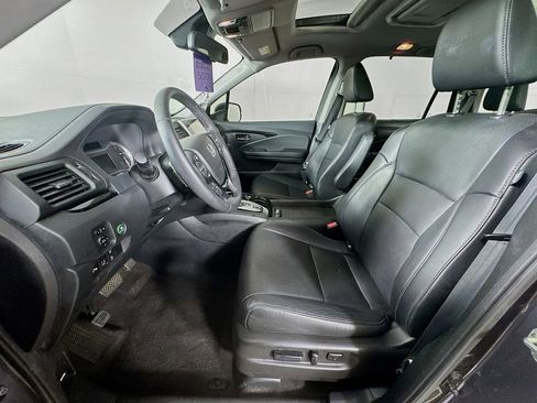 Used 2017 Honda Pilot Elite image 24