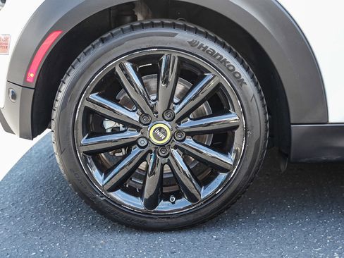 Used 2021 MINI Cooper SE w/ 6.5" Touchscreen Package image 10