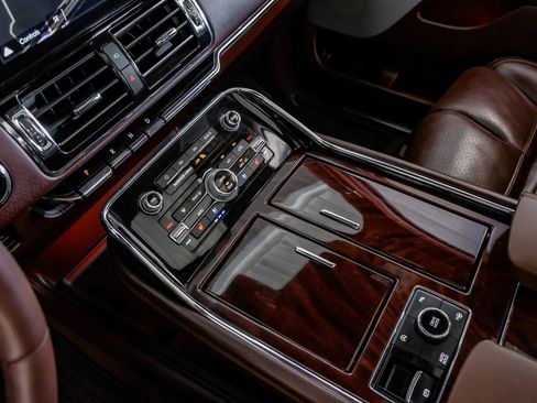 Used 2018 Lincoln Navigator Black Label image 25