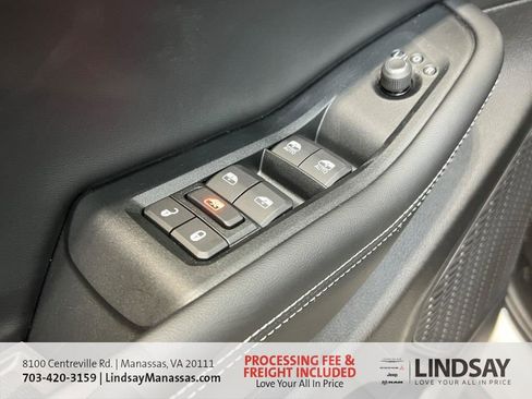 New 2025 Jeep Grand Cherokee Altitude AWD/4WD image 26