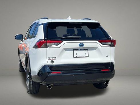 Used 2021 Toyota RAV4 SE w/ Weather & Moonroof Package AWD/4WD image 3