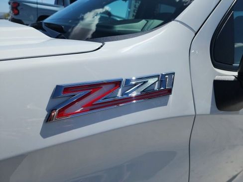 New 2025 Chevrolet Silverado 1500 RST w/ Z71 Off-Road Package image 10