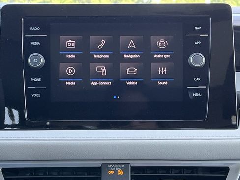 New 2026 Volkswagen Taos SEL AWD/4WD image 12