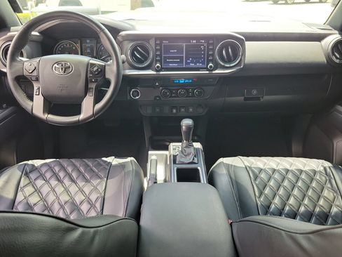 Used 2023 Toyota Tacoma TRD Sport RWD image 12
