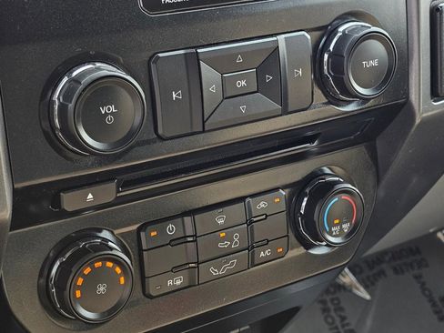 Used 2016 Ford F150 XLT w/ Equipment Group 301A Mid image 10