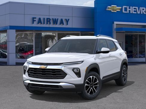 New 2026 Chevrolet TrailBlazer LT w/ Convenience Package image 6