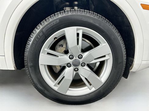 Used 2018 Audi Q5 2.0T Premium Plus w/ Premium Plus Package image 31