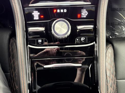 Used 2025 Jeep Grand Cherokee Summit AWD/4WD image 22