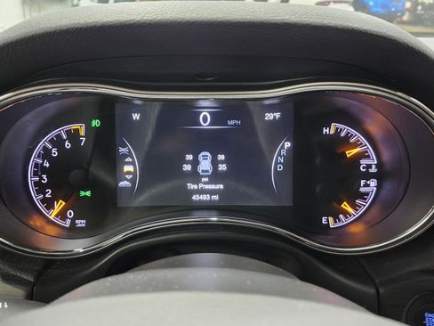 Used 2021 Jeep Grand Cherokee Limited w/ Premium Lighting Group image 33