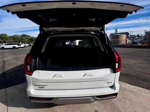 New 2025 Ford Expedition Max Platinum w/ Driver's Package AWD/4WD image 5
