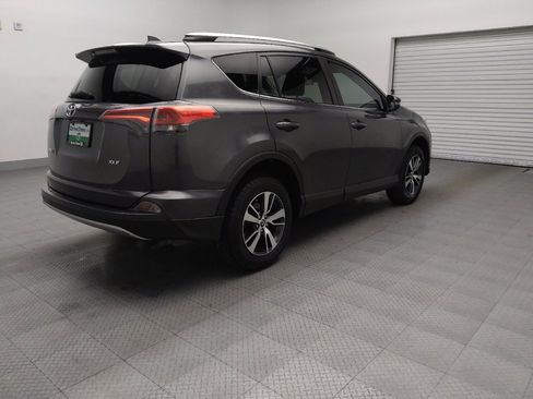 Used 2017 Toyota RAV4 XLE image 9