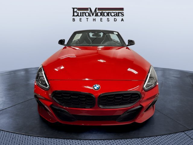 Used 2024 BMW Z4 M40i w/ Premium Package RWD image 10