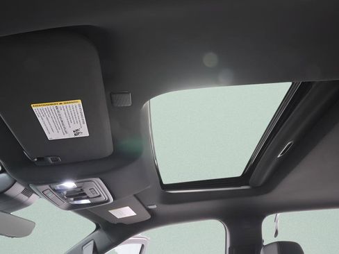 Used 2024 GMC Sierra 2500 AT4 w/ AT4 Premium Plus Package image 10