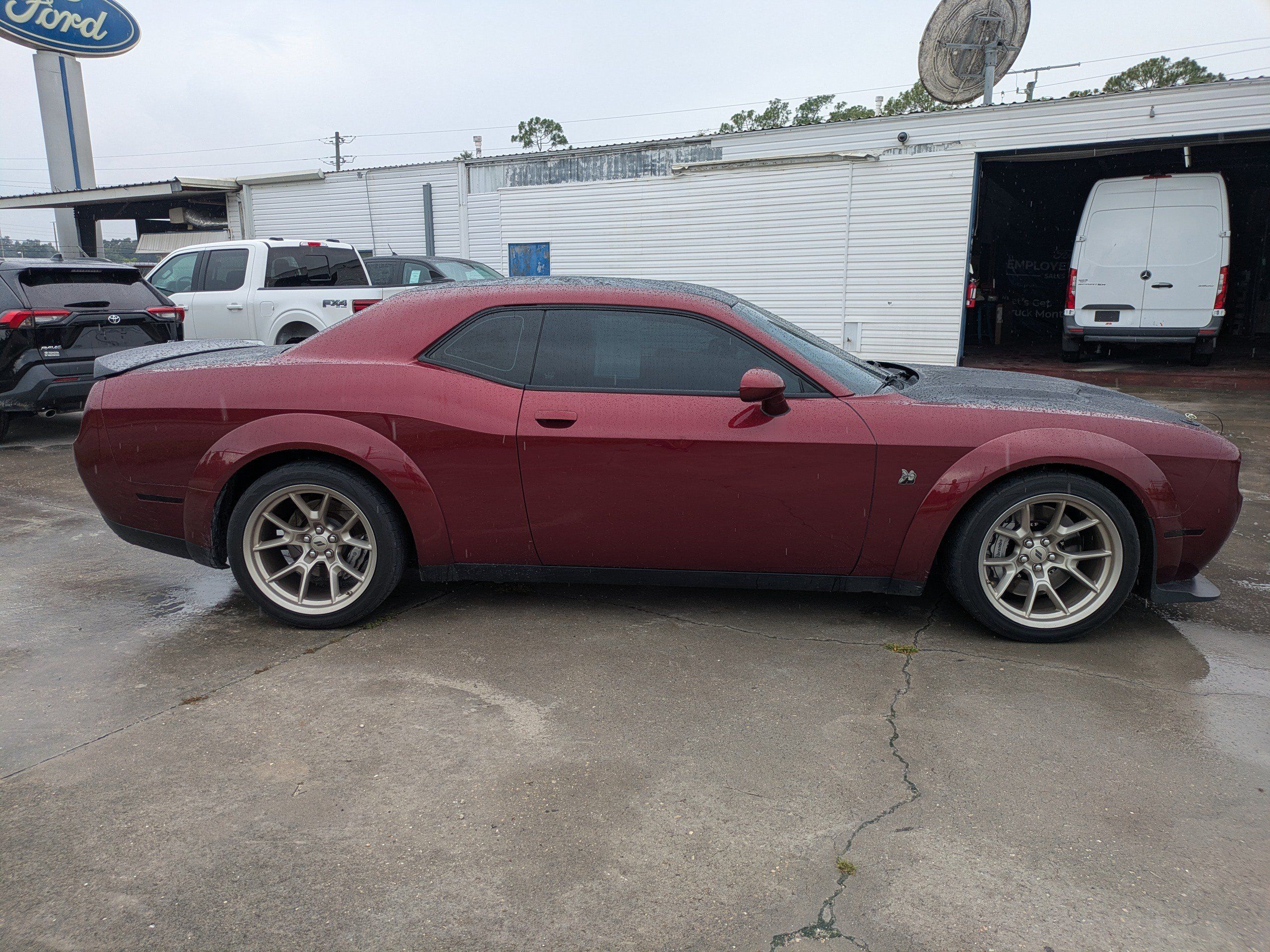 Used 2020 Dodge Challenger R/T Scat Pack RWD image 3