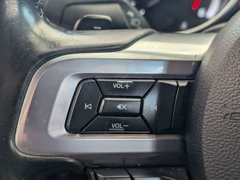 Used 2020 Ford Mustang Premium image 21