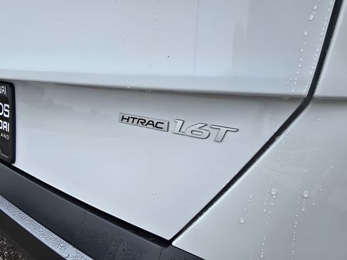 New 2026 Hyundai Kona SEL Premium image 9