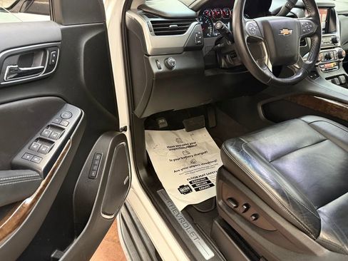 Used 2019 Chevrolet Tahoe LT image 10