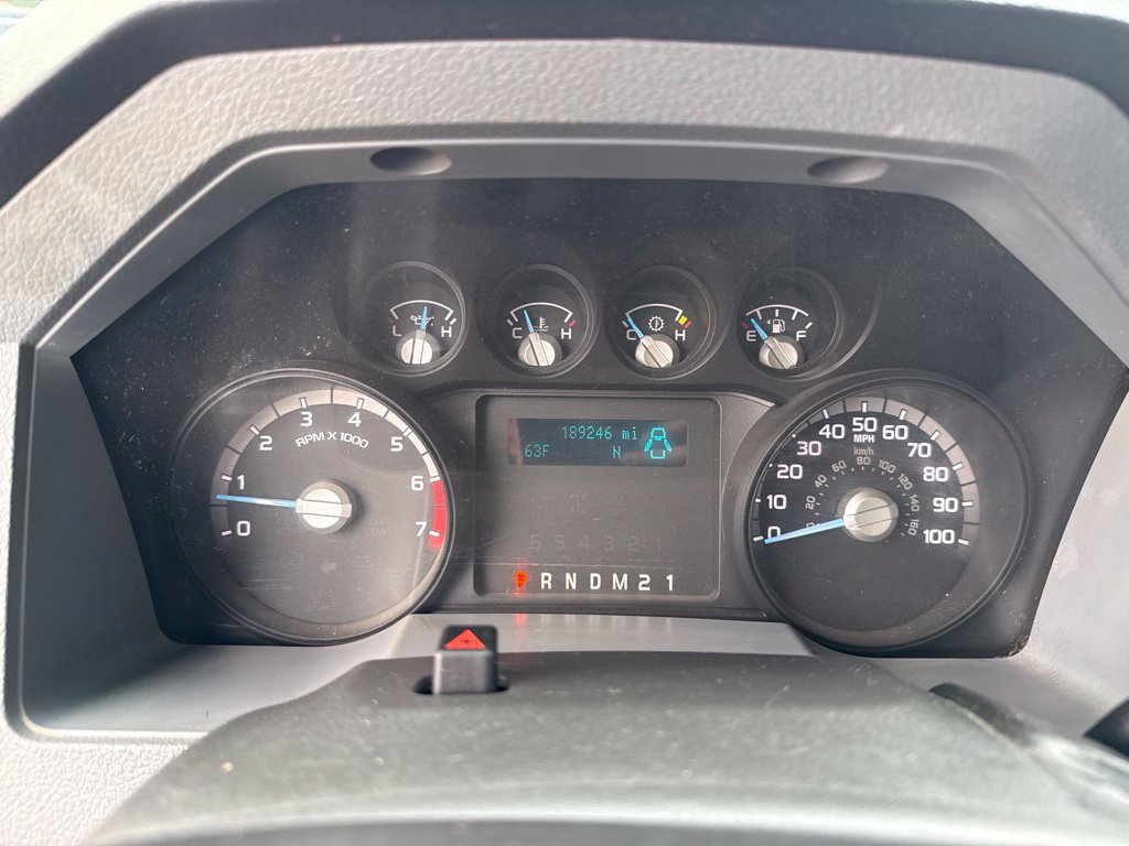 Used 2015 Ford F250 XL w/ Power Equipment Group AWD/4WD image 27