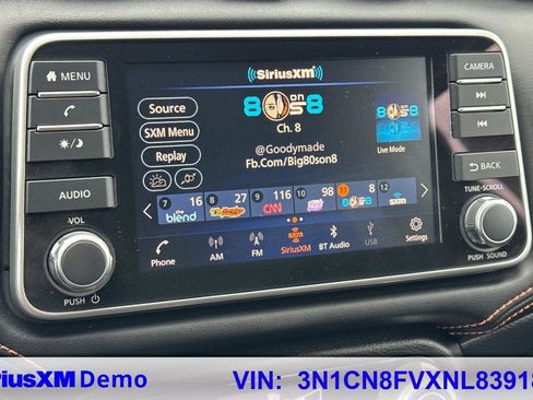 Used 2022 Nissan Versa SR image 26