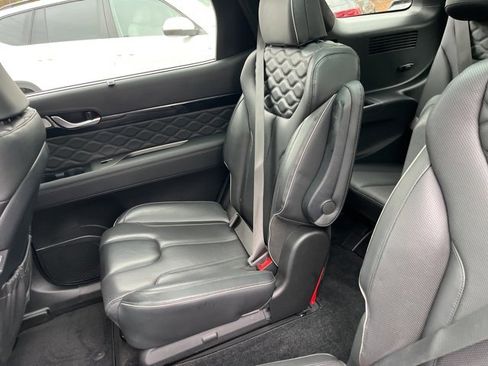 Used 2022 Hyundai Palisade Calligraphy image 16