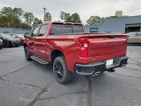 Used 2024 Chevrolet Silverado 1500 LT Trail Boss w/ LT Trail Boss Premium Package image 9
