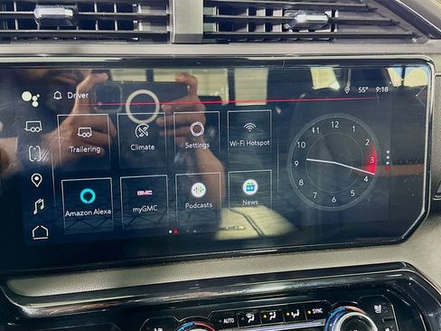 Used 2024 GMC Sierra 3500 AT4 w/ Technology Package image 37