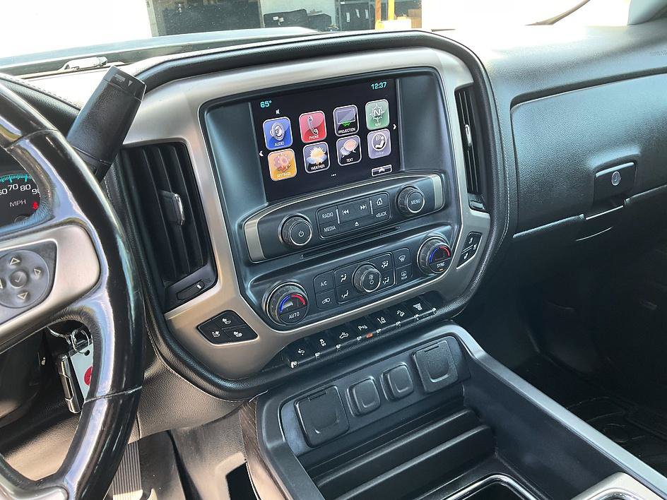 Used 2018 GMC Sierra 2500 Denali w/ Duramax Plus Package AWD/4WD image 11